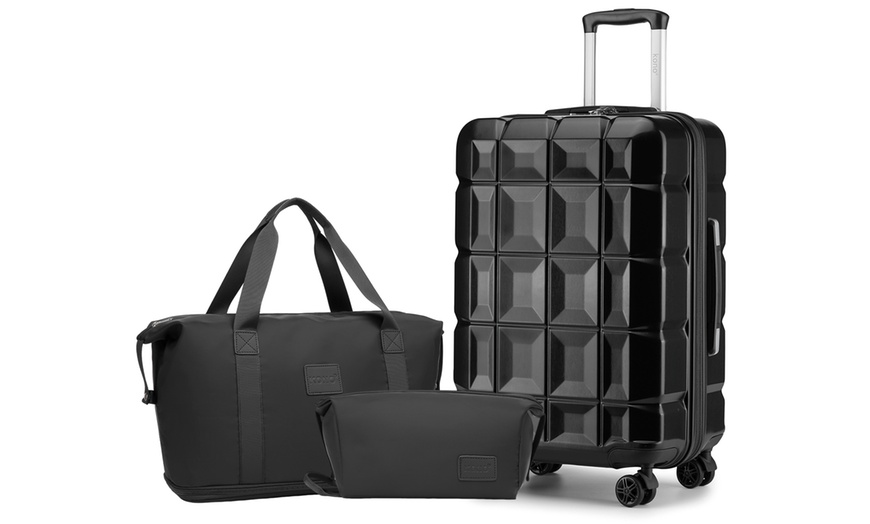 Image 12: 1 ou 4 valises avec compartiments spacieux