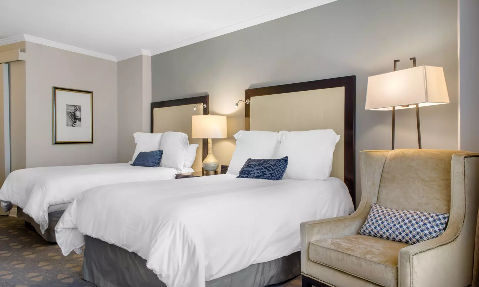The Riverfront Hotel New Orleans: Family-Friendly Hotel - Book Now!