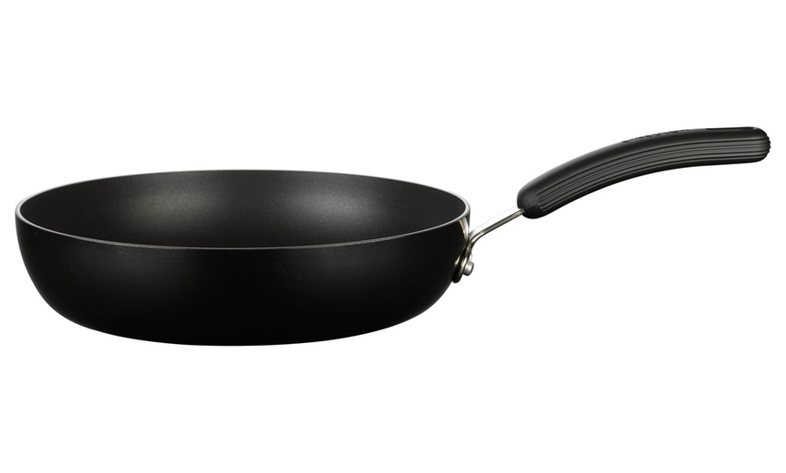 Image 2: Circulon Frying Pans Triple-Pack