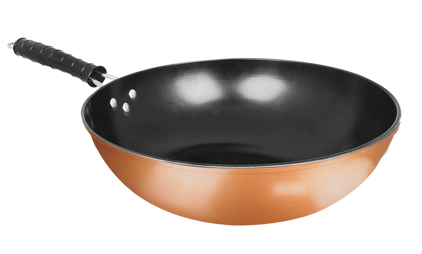 Image 3: Non-Stick Copper Wok