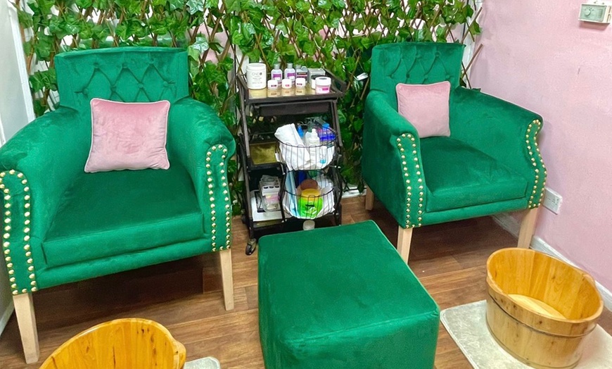 Image 2: Nail Spa/Salon - Mani-Pedi at Modern Girl Beauty Salon