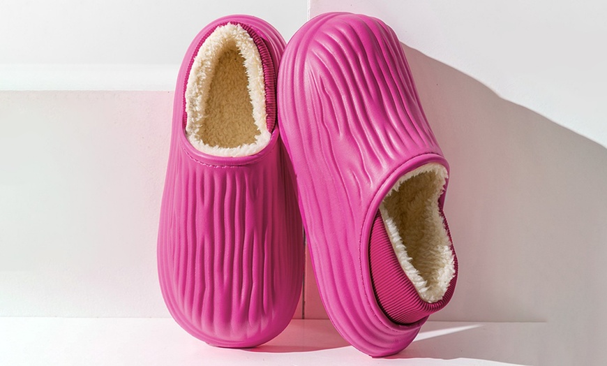 Image 6: Water-Resistant Plush-Interior Slippers