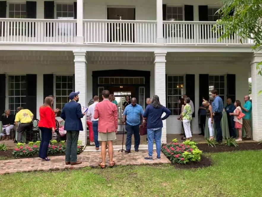 Explore Historical Houston Homes on Private Guided Tours