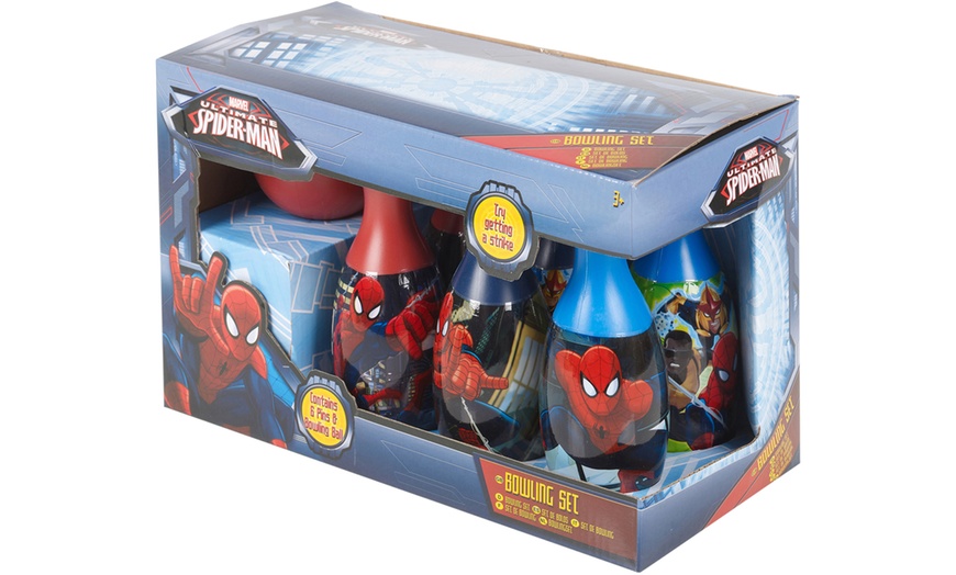 Image 13: Disney Children's Bowling Set