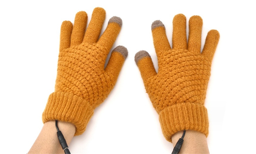 Image 5: USB Winter Thermal Heated Gloves