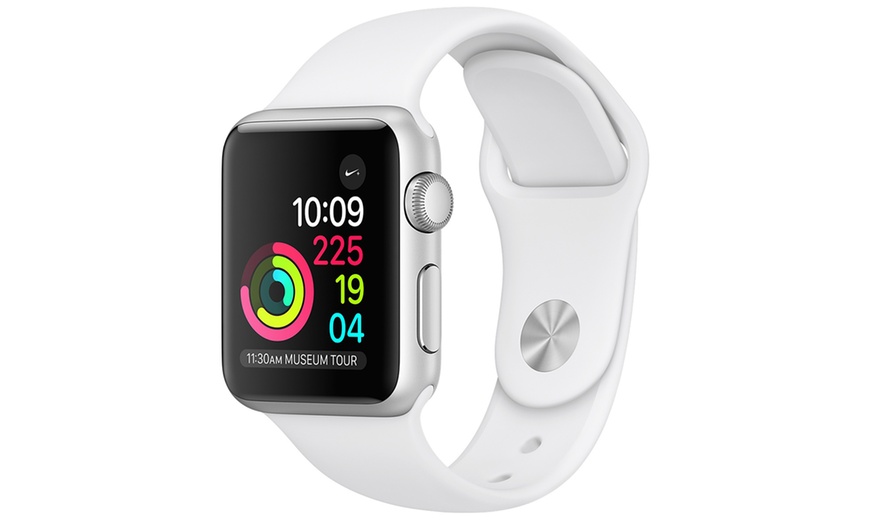 Image 14: Refurbished Apple Watch