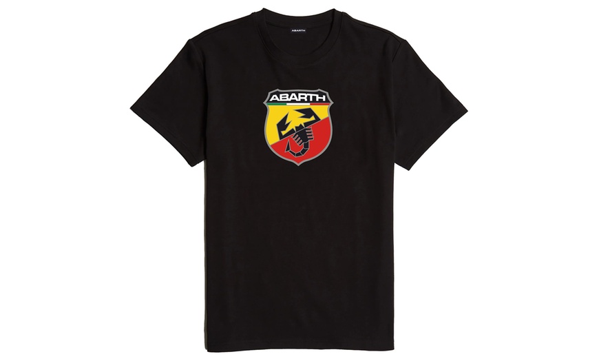 Image 5: Ropa de hombre casual y cómoda de Abarth 
