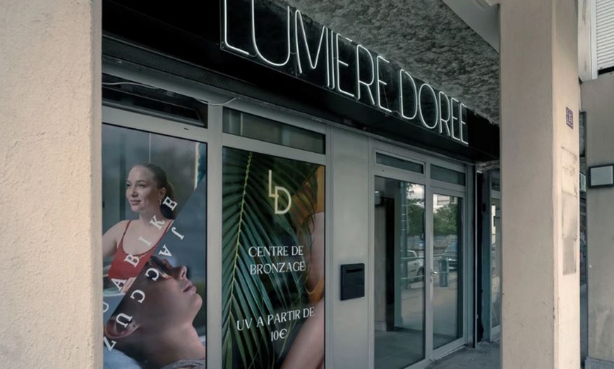 Image 5: Forfait coiffure au choix ou lissage brésilien avec Lumière dorée