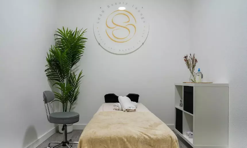 Verwöhne deine Haut: Microneedling Gesichtsbehandlung