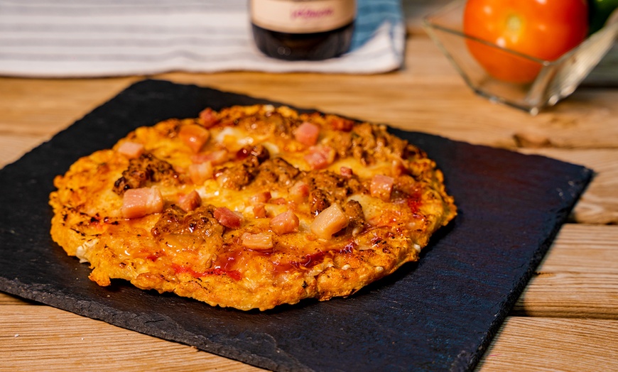 Image 2: Yecla 33: ¡Menú Pizza High Protein para 2 o 4 personas en Valencia!