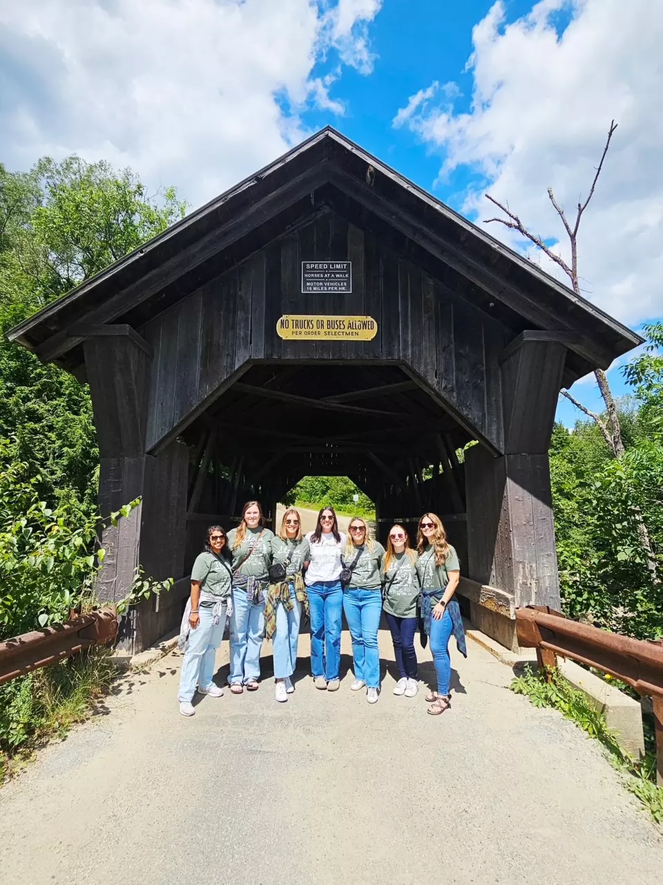 Waterfall and Cover Bridge Tour for 1 or 2 People