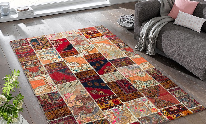 Image 9: Tapis effet usé vintage