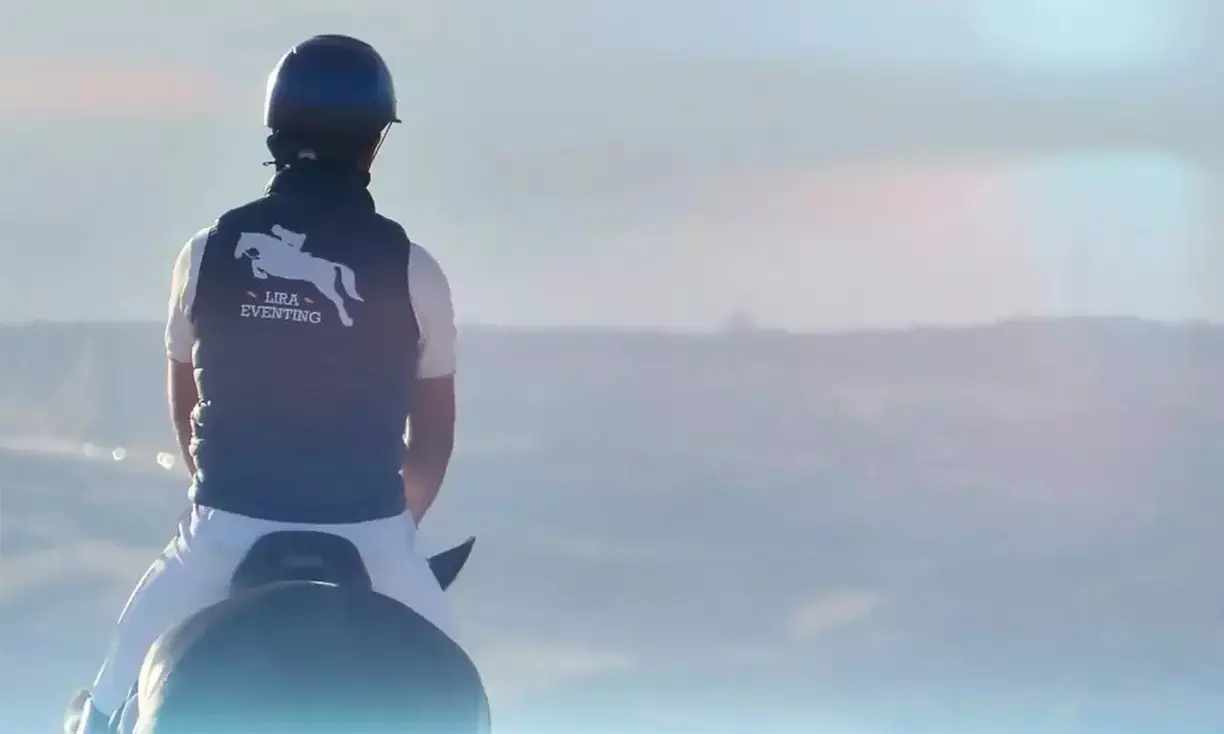 Ruta a caballo con opción a clase de iniciación para 1, 2 o 4 personas