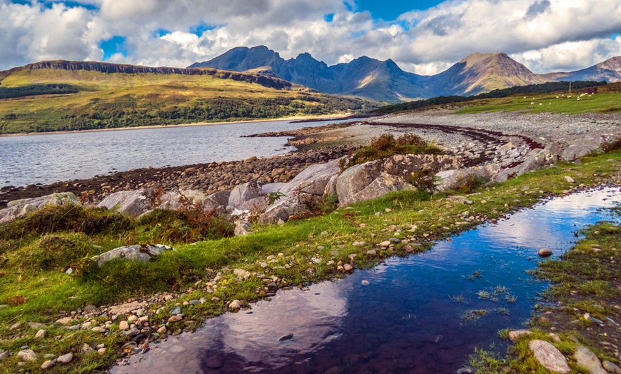 Image 8: Isle of Skye stay with breakfast