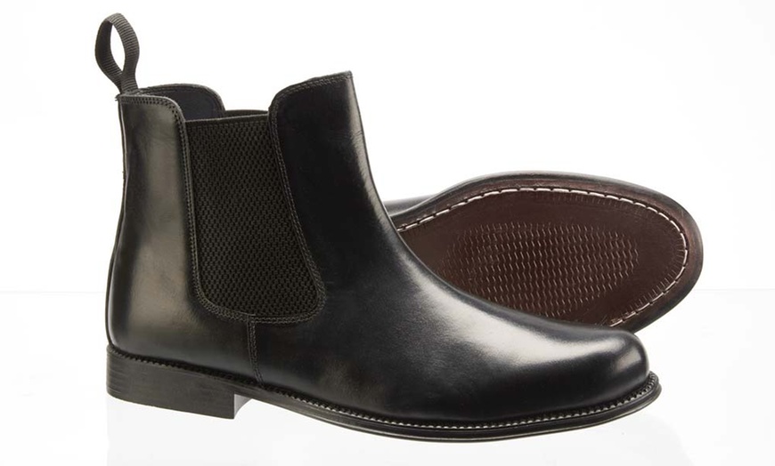 Image 2: Men's Chelsea Boots