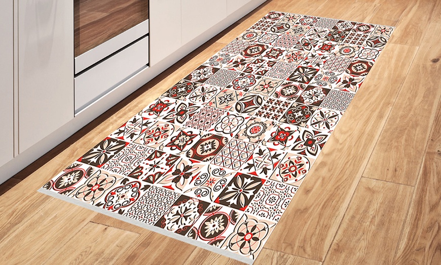 Image 14: Tapis effet carreaux de ciment 