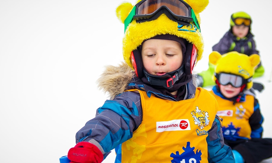 Image 6: Karnety narciarskie dzienne i całodzienne dla 1-2 osób lub Snowtubing