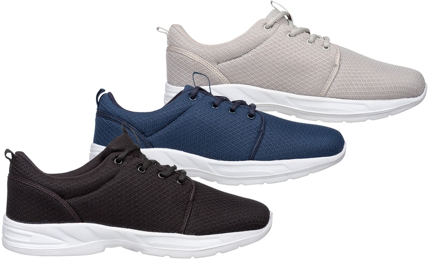 Image 1: Men's Trainers