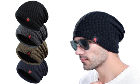 1 o 2 cappelli con stella disponibili in 4 colori
