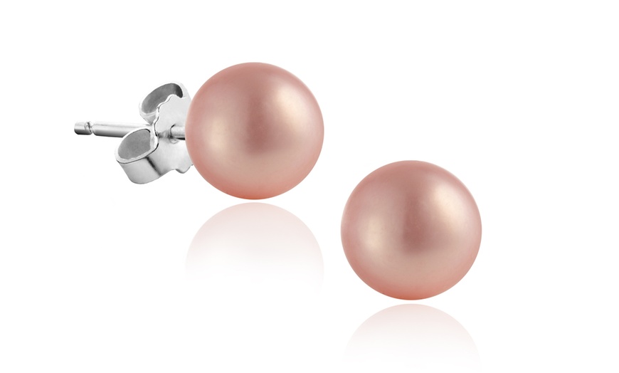 Image 6: Pearl Studs Set