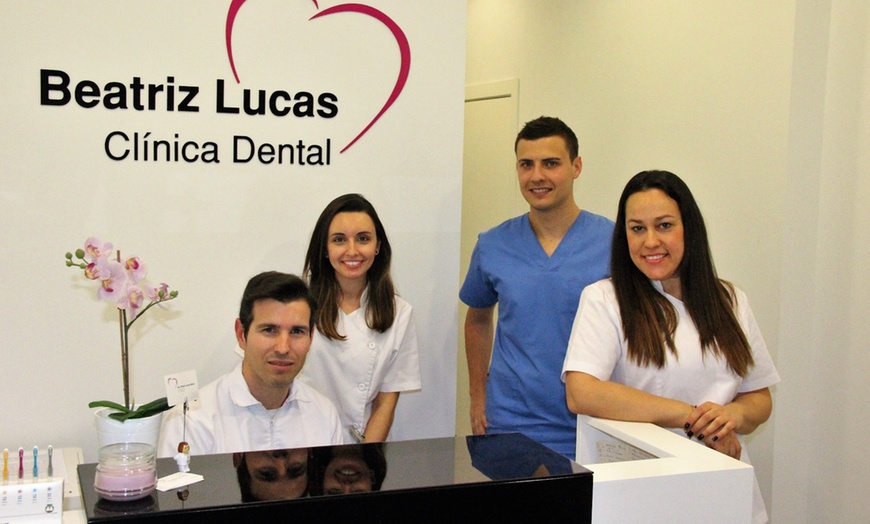 Image 3: Tratamiento de relleno facial en Clínica Dental Dra. Beatriz Lucas