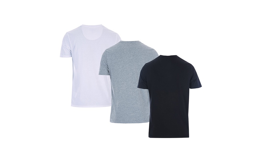 Image 14: Men's Three-Pack T-Shirt