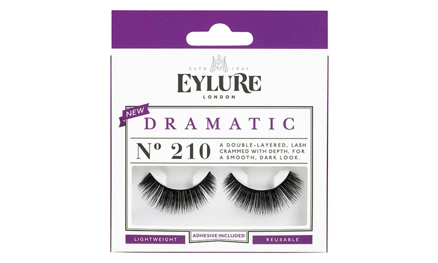 Image 3: Eylure Lashes