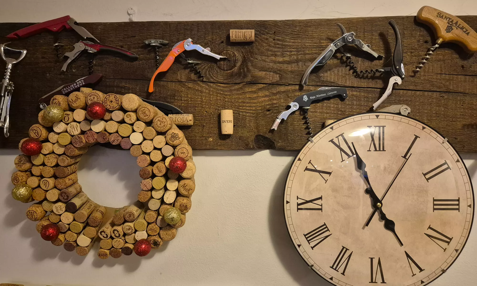 Zwiedzanie winiarni z degustacją i kursem konesera dla 1-4 osób