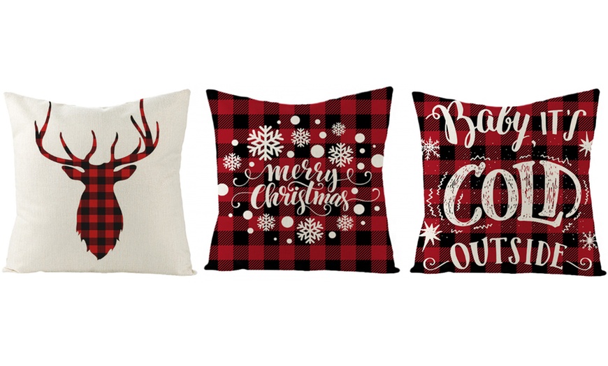 Image 23: Christmas Cushion Cover