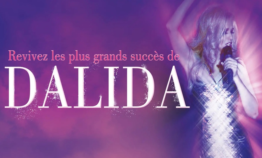 Image 1: Dîner-concert « Dalida » au Cabaret Odysséo