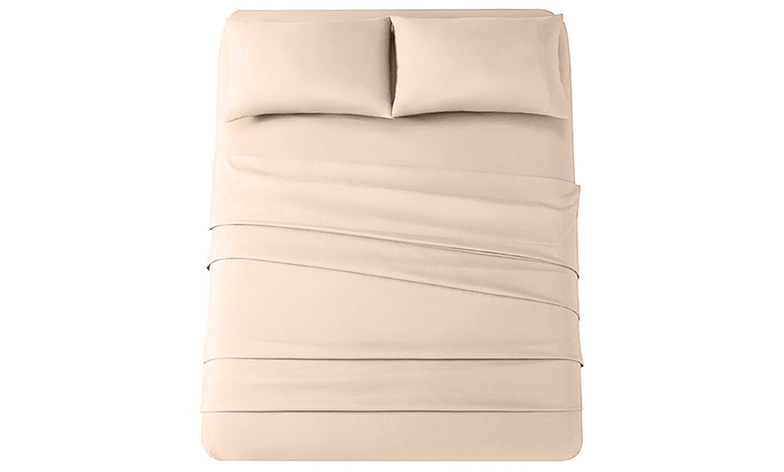 Image 14: Satin Bed Sheets Set