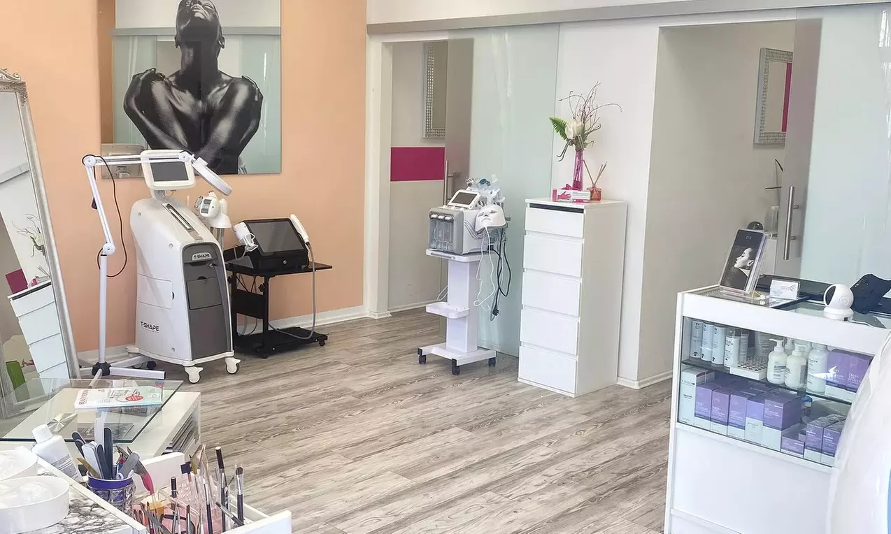 1x o. 2x 75 / 1x 90 Min. Gesichtsbehandlung inkl. Massage für 1 Person