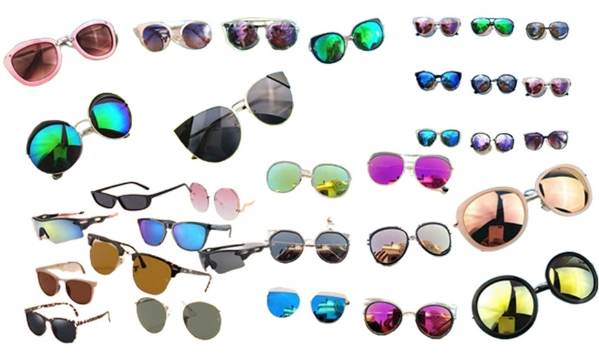 Image 1: Sunglasses Mystery Box