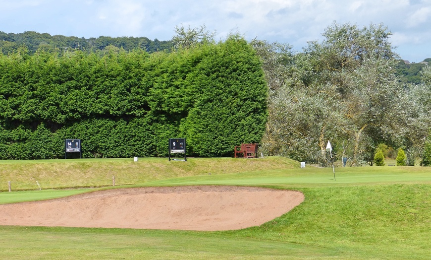 Image 5: Round of Golf for Two with Pints
