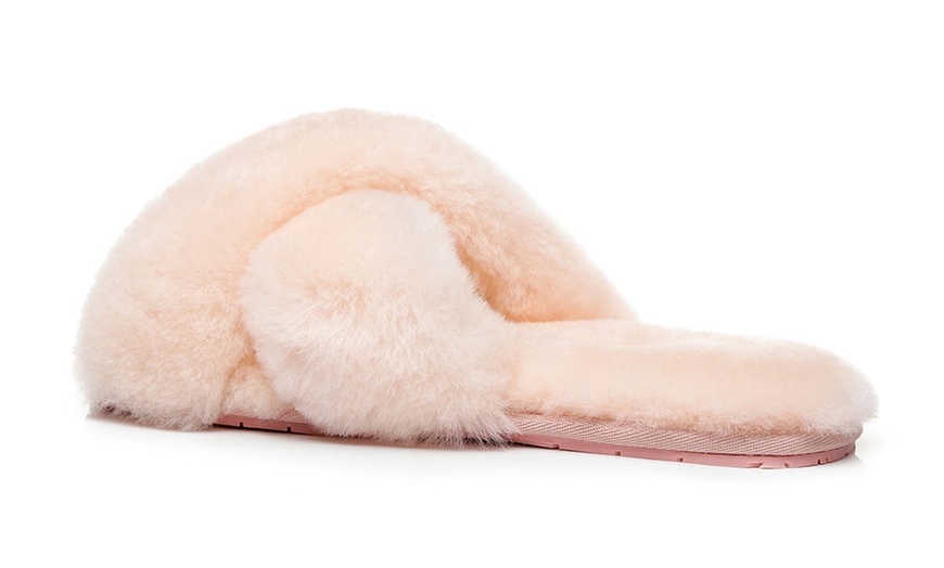 Image 7: UGG Slippers from Ever Australia