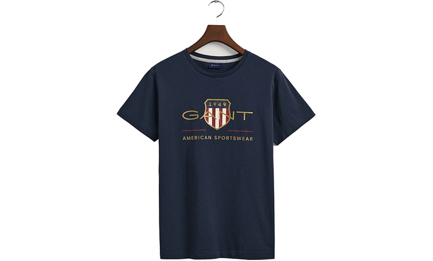 Image 8: Gant Men's Shield Logo T-Shirts
