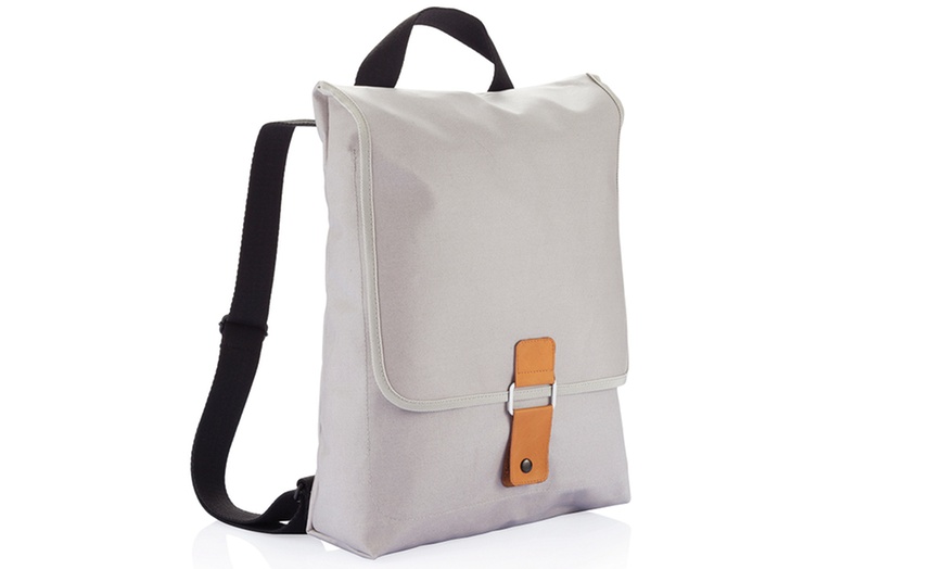 Image 9: Messenger Bag or Backpack