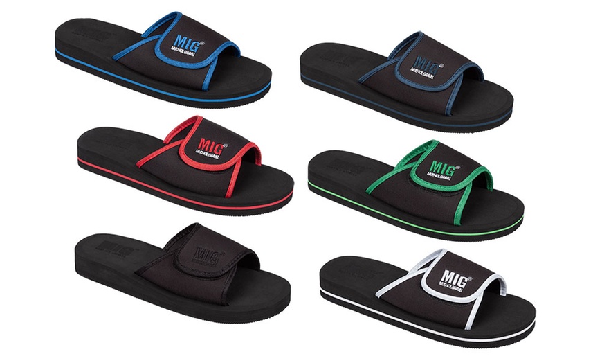 Image 1: Men's Waterproof Beach Flip Flops