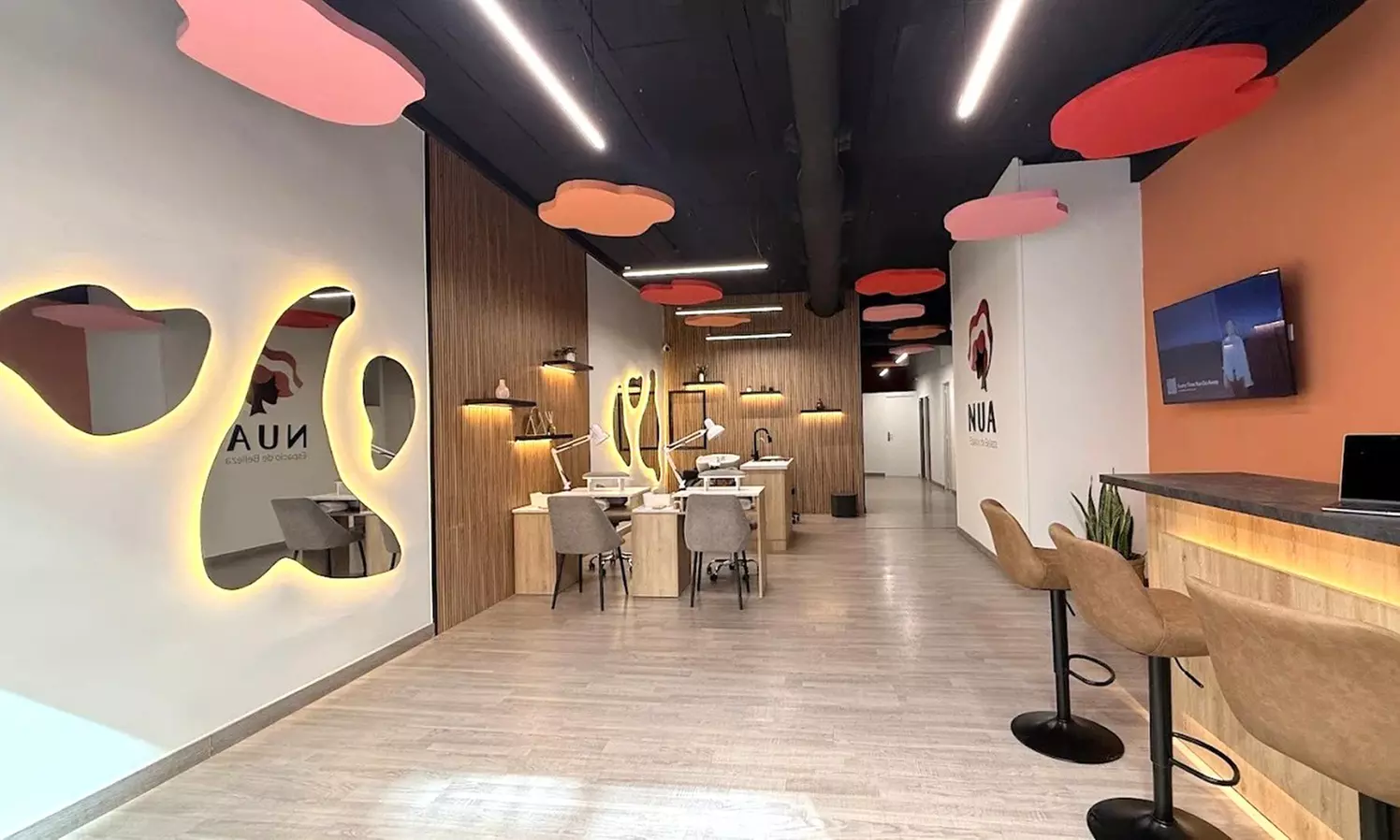 Manicura y pedicura spa clásica o semipermanente