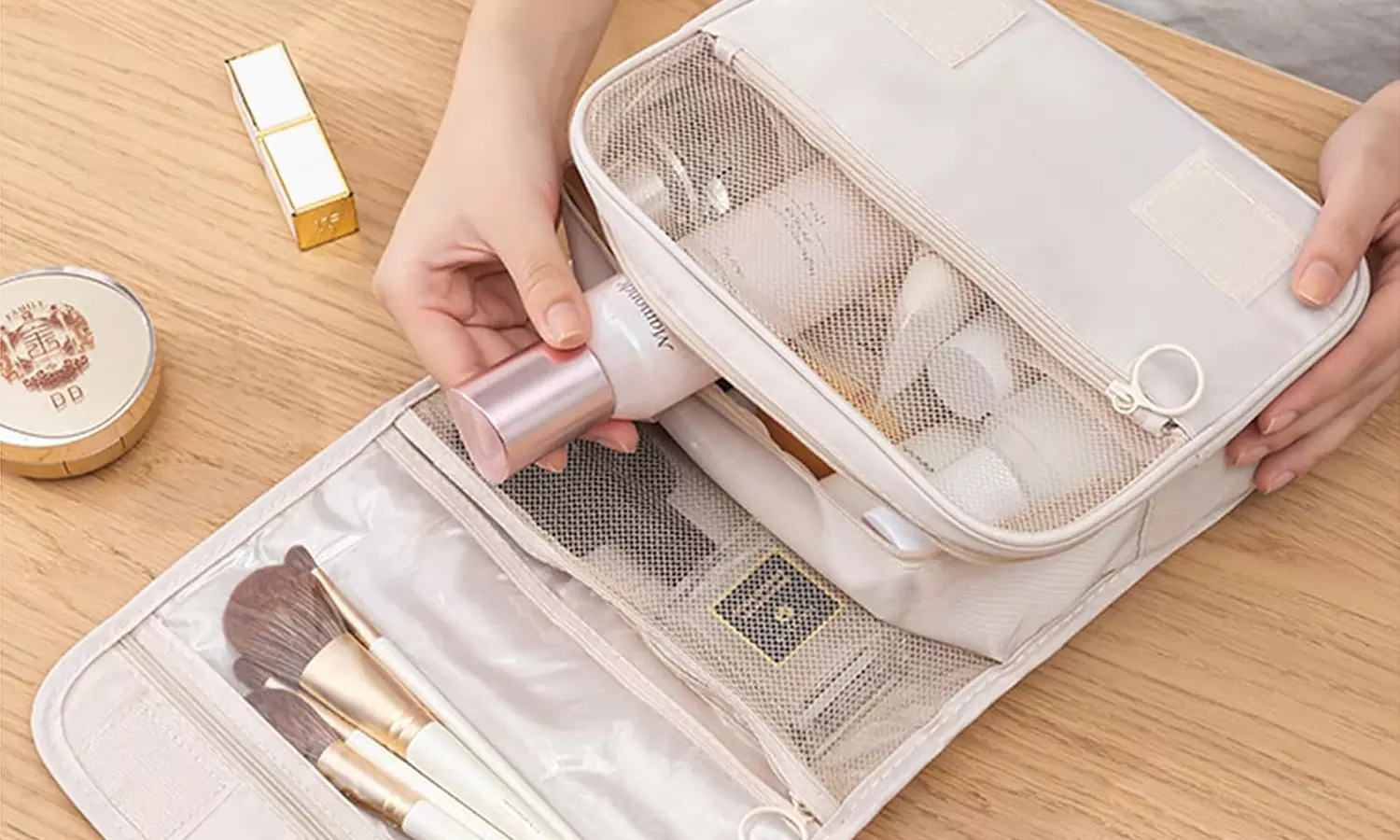 1 of 2 reis toilettassen met meerdere vakken