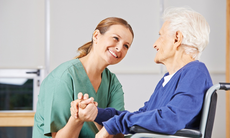 Image 5: Physiotherapy Assistant Online Course (88% Off)