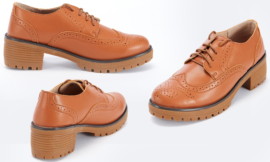 Image 2: Women's Leather Brogues