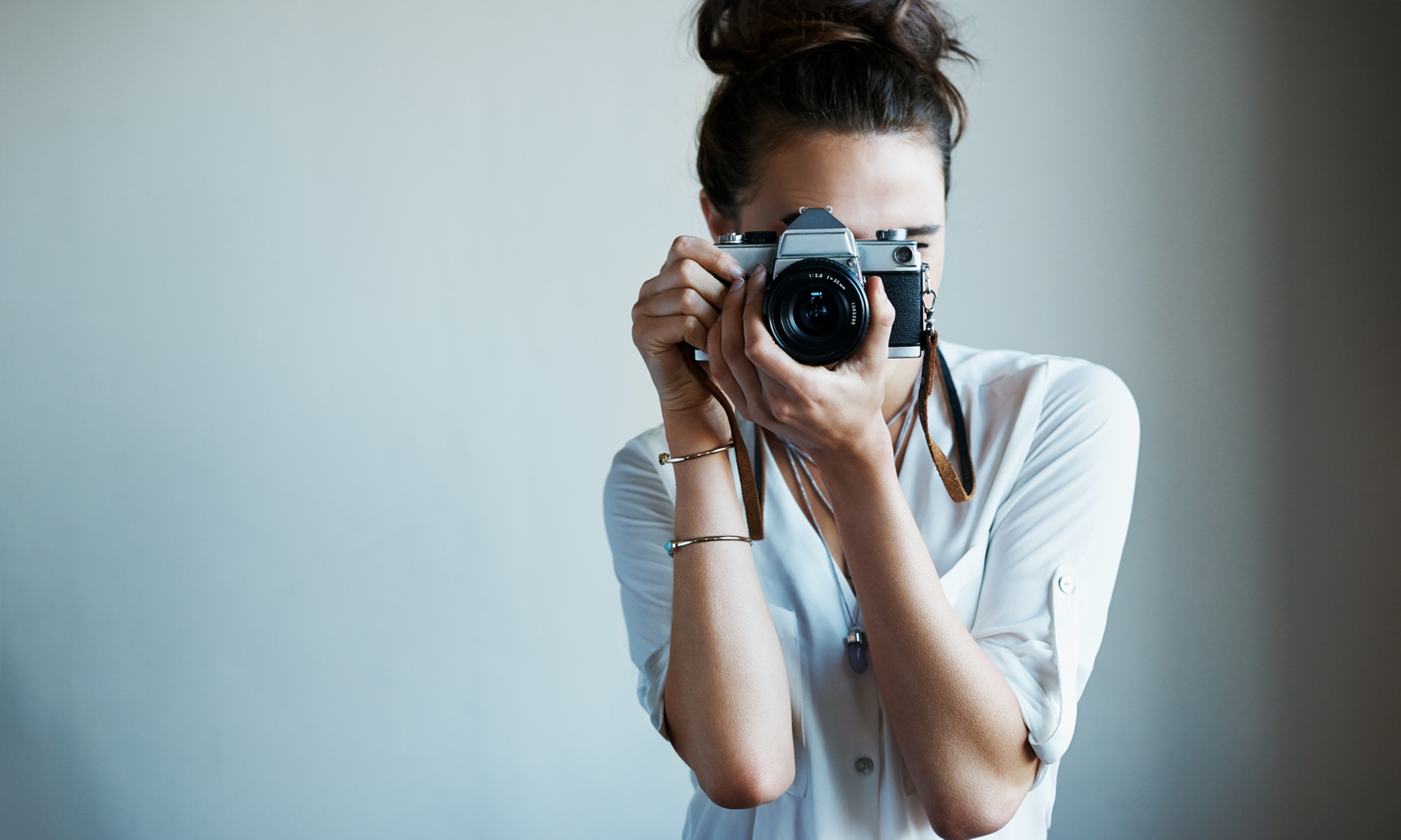 On-Location Holiday Portrait/ Product Photography Session w/ Images