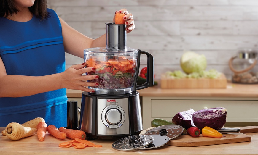 Image 6: Multi-Functional Food Processor