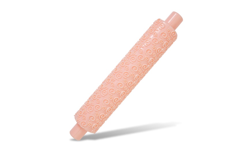 Image 2: Patterned Icing Roller