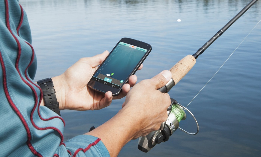 Image 6: iBobber Castable Bluetooth Smart Fish Finder