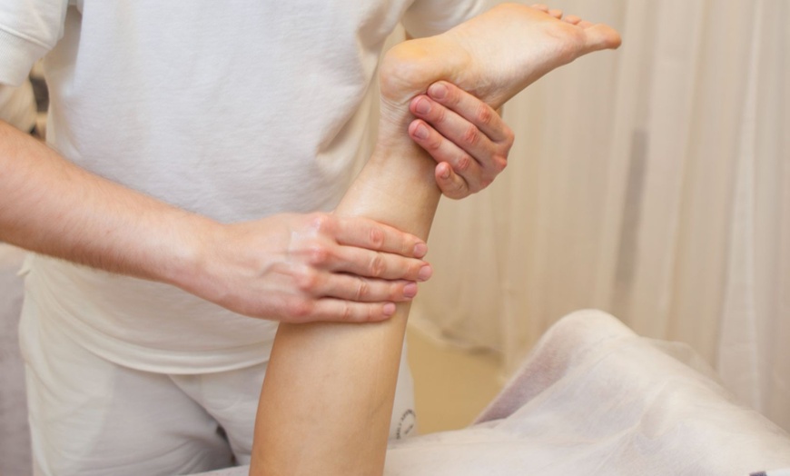 Image 7: Masaż klasyczny, relaksacyjny, sportowy lub gorącymi kamieniami 