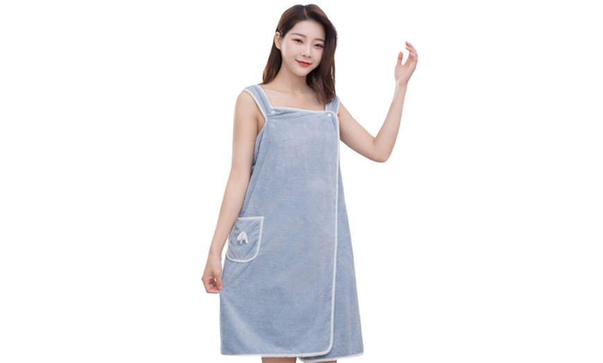 Image 7: Wrap Dress Bath Towel for Women