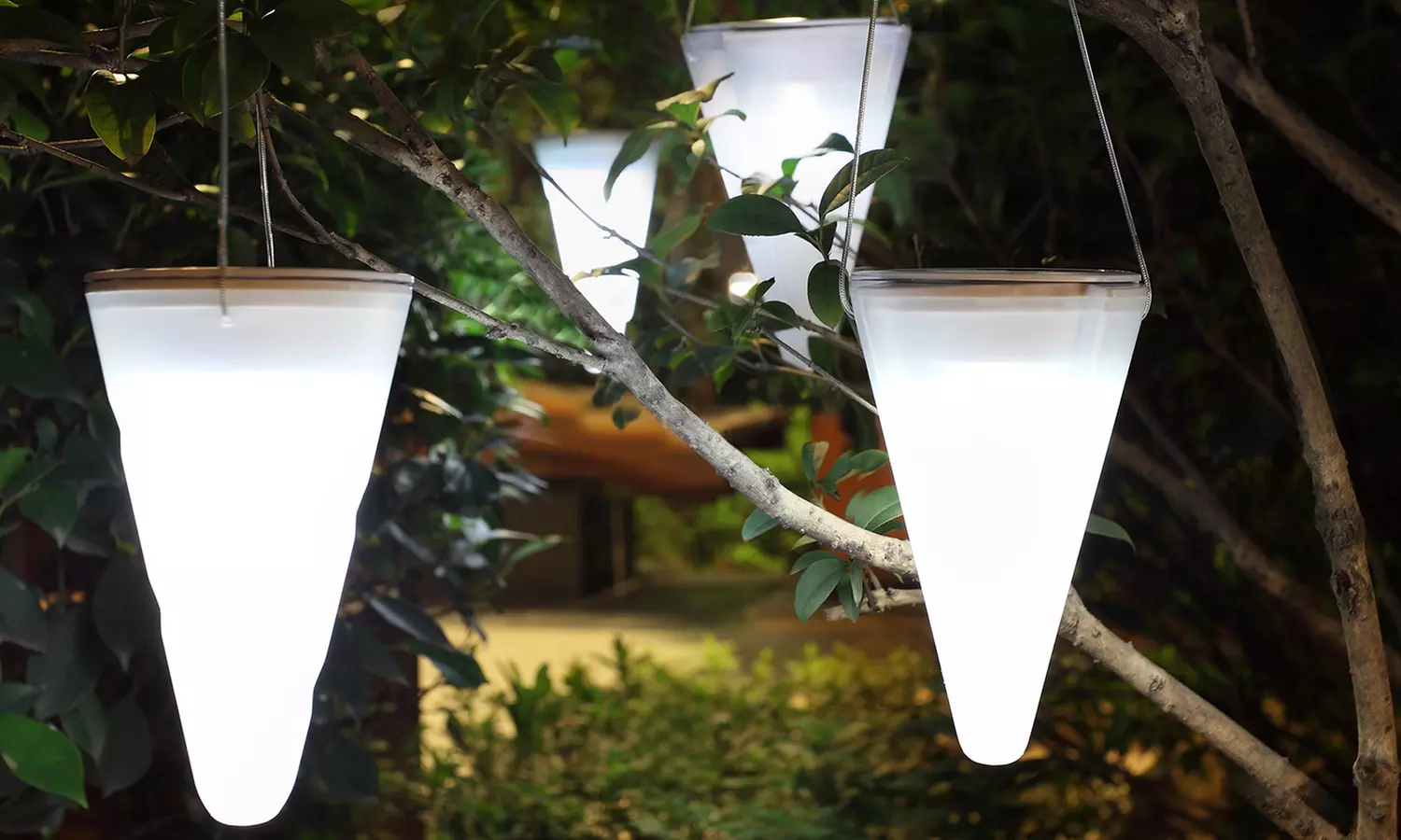 1, 2 ou 4 balises lumineuses LED solaires - Primary Image