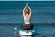 ¡Bienestar sobre el agua! Experiencia de SUP yoga o pilates de 1 h para 1 o 2 personas (hasta un 34% de dto.) - Second Medium